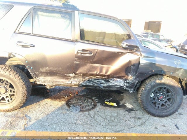 2022 Toyota 4Runner, VIN: JTENU5JR8N6072035