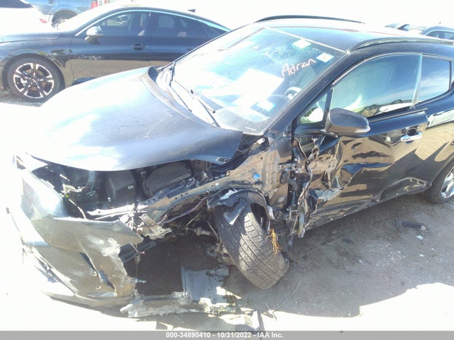 Toyota C-HR XLE 2018 NMTKHMBX5JR010507 Image 6