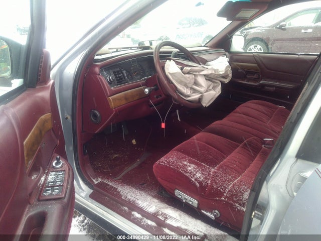 1994 FORD CROWN VICTORIA LX VIN: 2FALP74W6RX202863