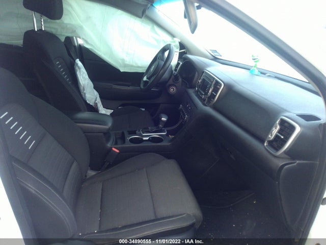 2017 KIA SPORTAGE LX VIN: KNDPMCACXH7150603
