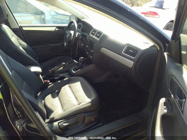 2011 VOLKSWAGEN JETTA SEDAN TDI LE VIN: 3VWLL7AJ1BM076313