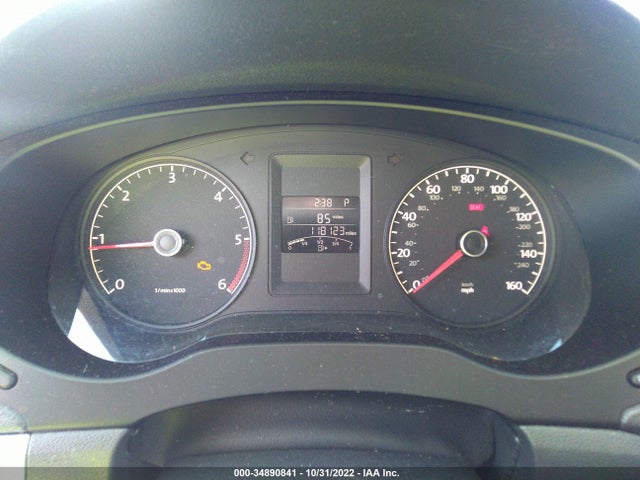 2011 VOLKSWAGEN JETTA SEDAN TDI LE VIN: 3VWLL7AJ1BM076313