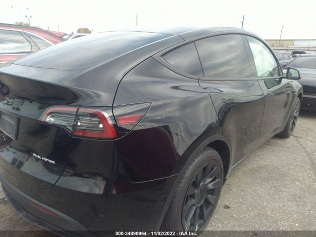 Tesla Model Y Long Range 2022 7SAYGDEE8NA006163 Image 5