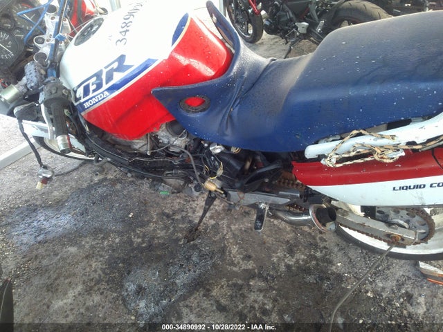1990 HONDA CBR1000 F VIN: JH2SC2401LM001118