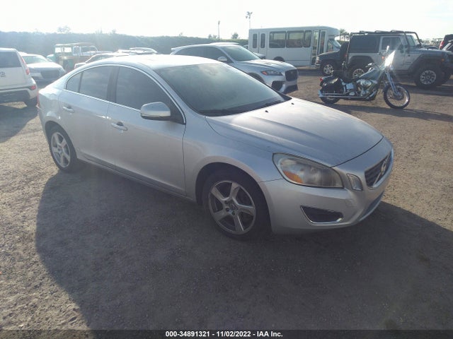 Volvo S60 T5 2012 YV1622FS4C2042568 zdjęcie główne