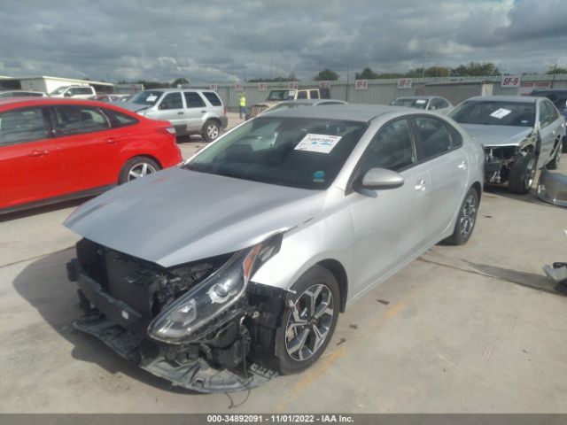 3KPF24AD9ME331816 KIA Forte Lxs