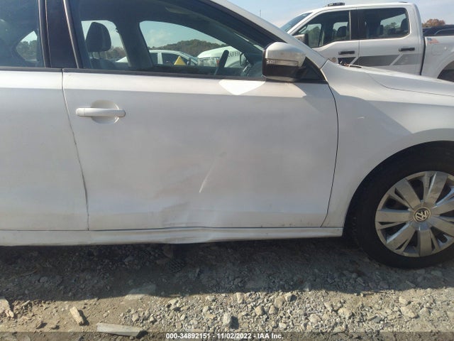 2014 VOLKSWAGEN JETTA SEDAN SE VIN: 3VWD17AJ4EM265536