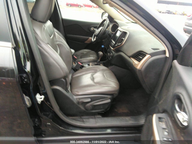 2017 Jeep Cherokee, VIN: 1C4PJLCB4HD219462