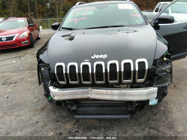 2017 Jeep Cherokee, VIN: 1C4PJLCB4HD219462