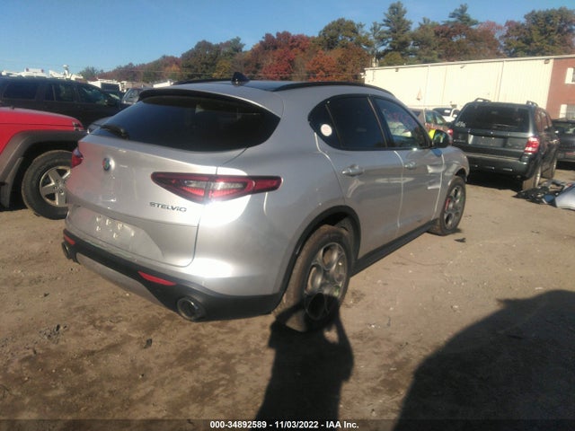 ZASFAKPN2J7B91909 Alfa Romeo Stelvio Sport