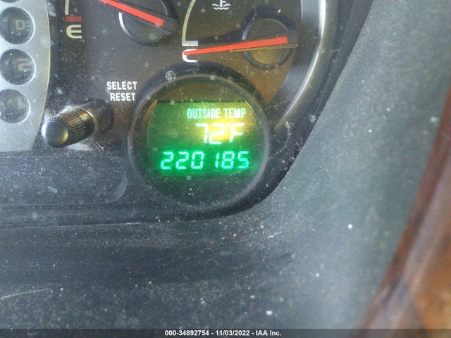 2005 HONDA PILOT EX-L VIN: 5FNYF18595B047995