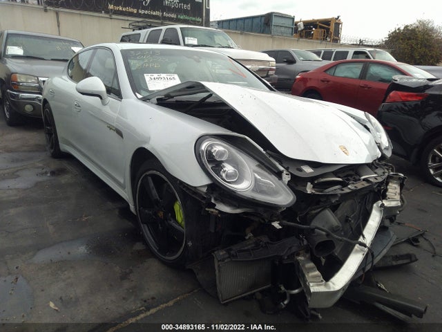 2016 Porsche Panamera, VIN: WP0AD2A78GL040948