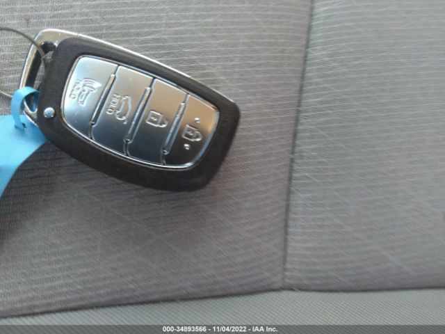 KM8J33A24HU483750 Hyundai Tucson Sport