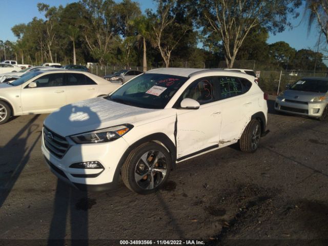 KM8J33A24HU483750 Hyundai Tucson Sport