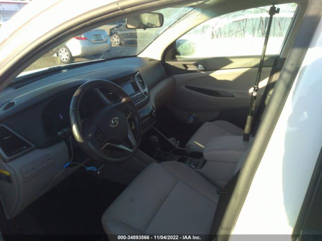 KM8J33A24HU483750 Hyundai Tucson Sport