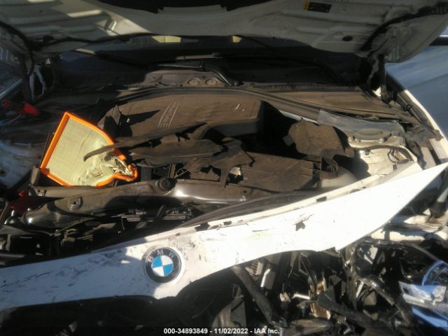 WBA8E1G38HNU16674 BMW 3 Series 320i