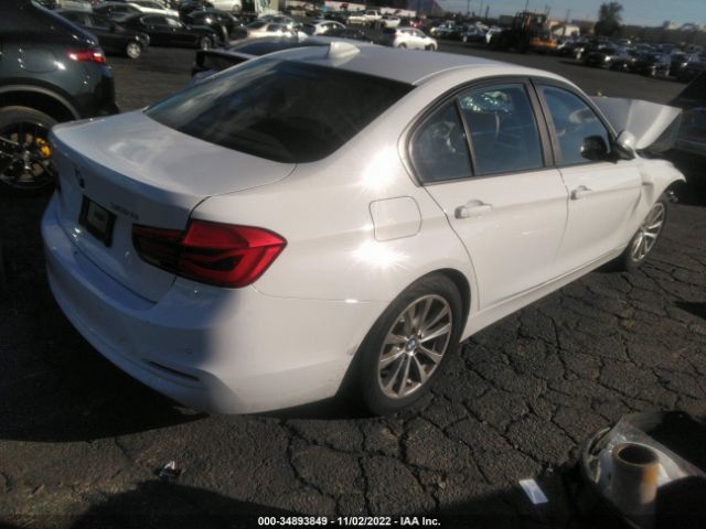 WBA8E1G38HNU16674 BMW 3 Series 320i