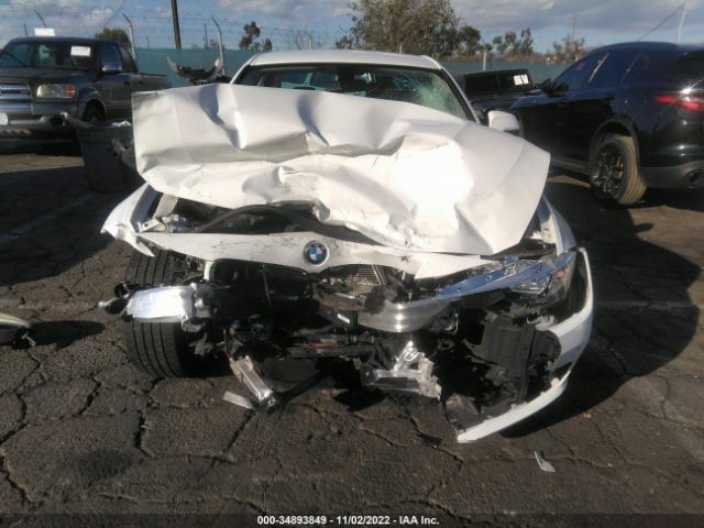 WBA8E1G38HNU16674 BMW 3 Series 320i