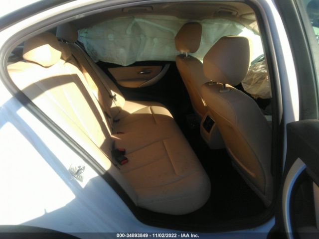 WBA8E1G38HNU16674 BMW 3 Series 320i