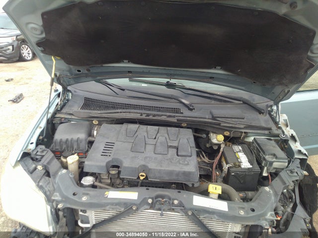 2A8HR64X58R646728 Chrysler Town & Country Limited