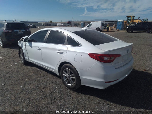 2015 HYUNDAI SONATA 2.4L SE VIN: 5NPE24AF5FH209532