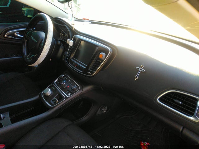 2015 Chrysler 200, VIN: 1C3CCCAB6FN738164