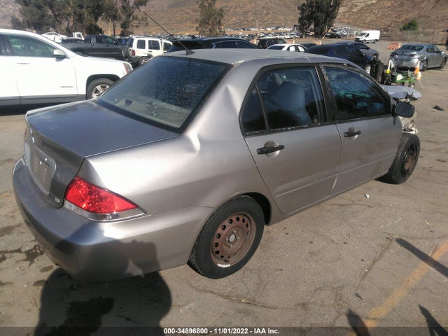 JA3AJ26E55U035793 Mitsubishi LANCER ES