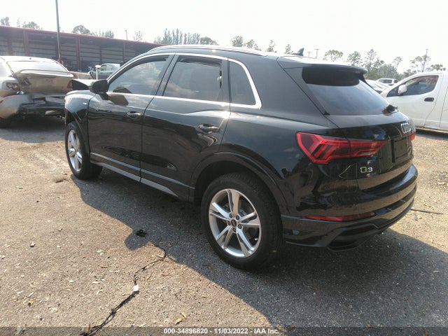 2022 Audi Q3, VIN: WA1DECF33N1030661