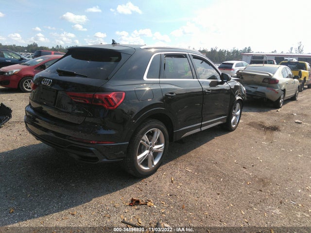 2022 Audi Q3, VIN: WA1DECF33N1030661
