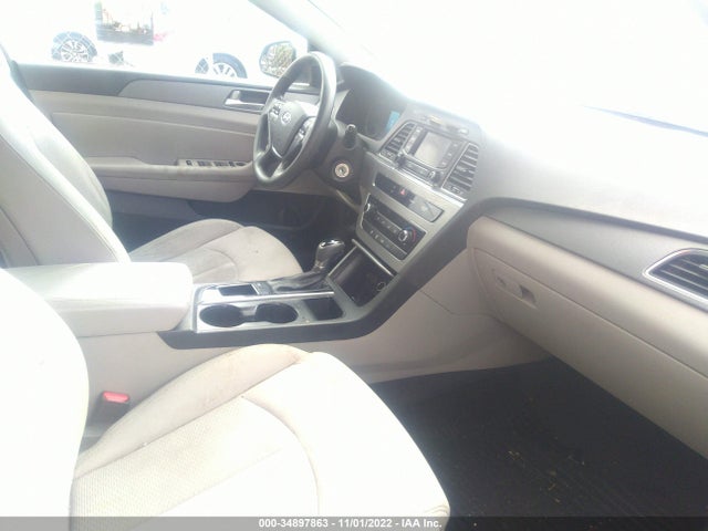 2015 HYUNDAI SONATA 2.4L SE VIN: 5NPE24AF1FH159244