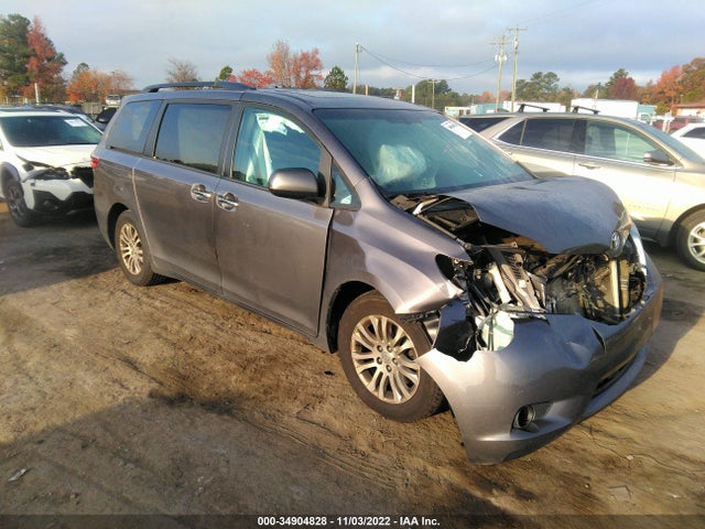 2015 Toyota Sienna, VIN: 5TDYK3DC3FS682879