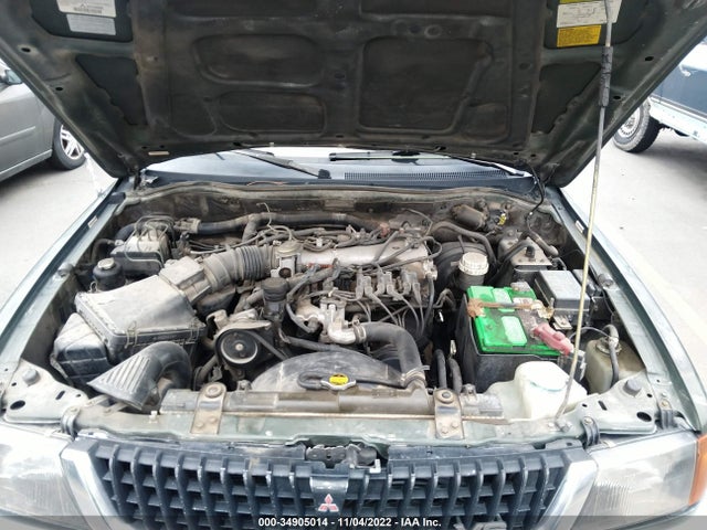 JA4MT31P9WP028556 Mitsubishi Montero Sport Ls