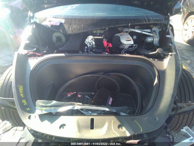 Tesla Model Y Long Range 2022 7SAYGDEE7NA005957 Image 11