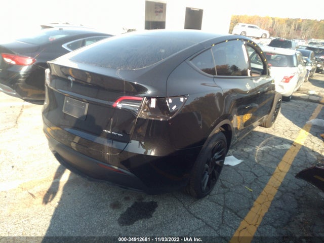Tesla Model Y Long Range 2022 7SAYGDEE7NA005957 Image 5