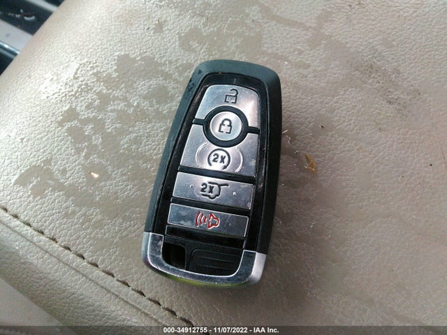 2021 Ford Expedition, VIN: 1FMJK1HT8MEA30922