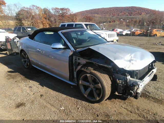 2015 Audi S5, VIN: WAUCGAFH5FN006090