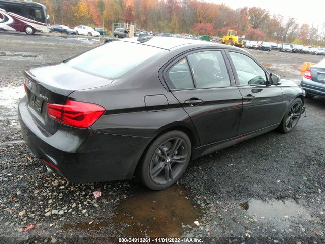 BMW 3 Series 2018 WBA8B7G54JNU95084 Image 5
