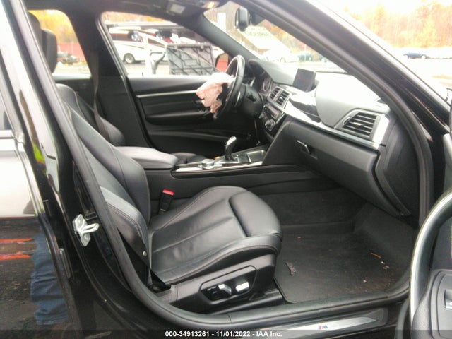 BMW 3 Series 2018 WBA8B7G54JNU95084 Image 6