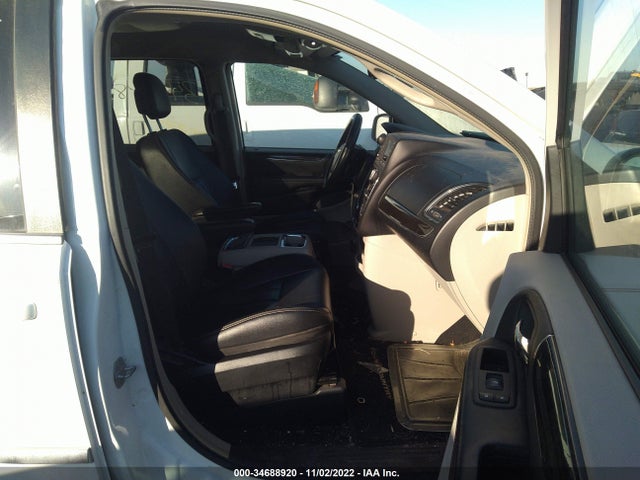 2C4RC1BG0ER447102 Chrysler Town & Country Touring