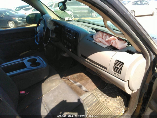 2011 CHEVROLET SILVERADO 1500 VIN: 3GCPCREA3BG137718