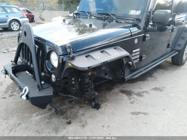 1C4HJWDG3GL330458 Jeep Wrangler Unlimited Sport