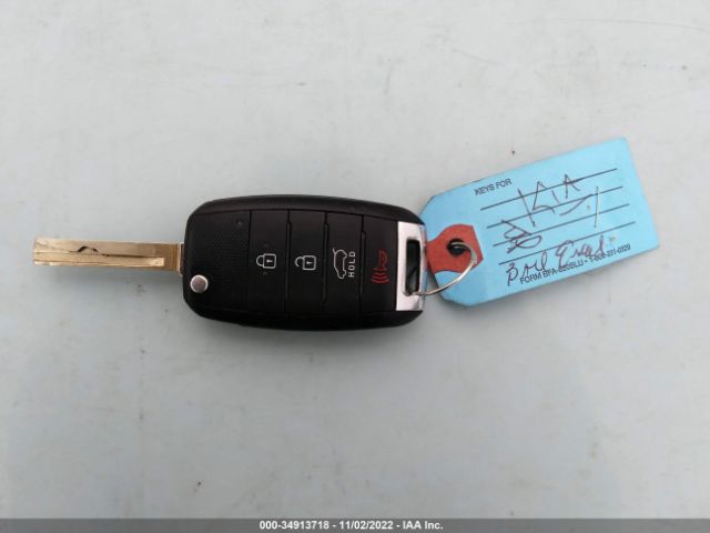 5XYPGDA34GG078182 KIA SORENTO LX