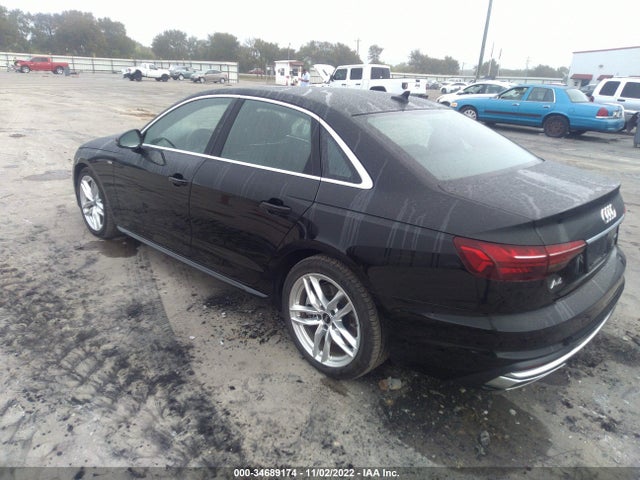 2022 Audi A4, VIN: WAUEAAF40NN008187