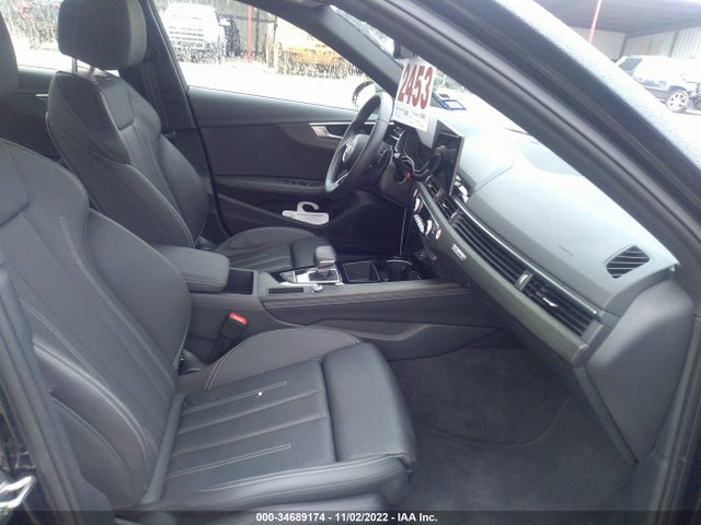 2022 Audi A4, VIN: WAUEAAF40NN008187
