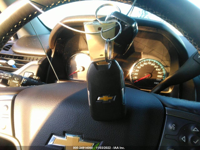 2017 Chevrolet Suburban, VIN: 1GNSKJKC6HR154579