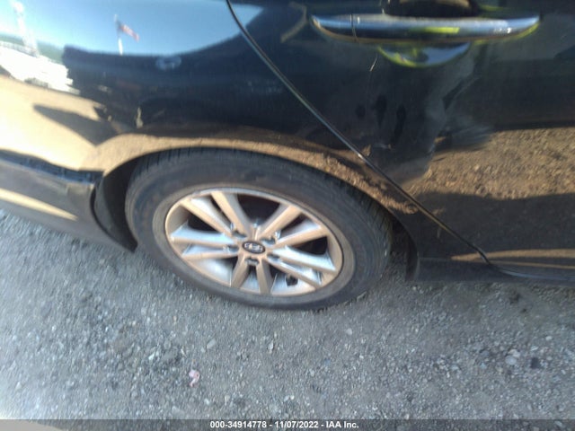 2017 HYUNDAI SONATA 2.4L VIN: 5NPE24AF4HH570267