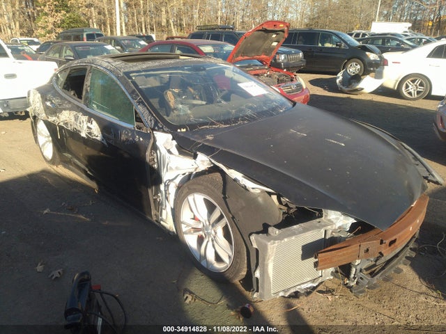 Tesla MODEL S 2013 5YJSA1DP3DFP20421 Image 1