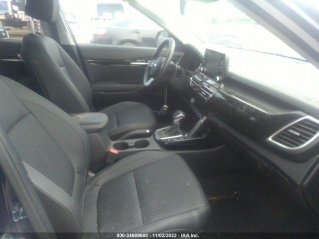 KNDERCAA6M7213844 KIA SELTOS EX