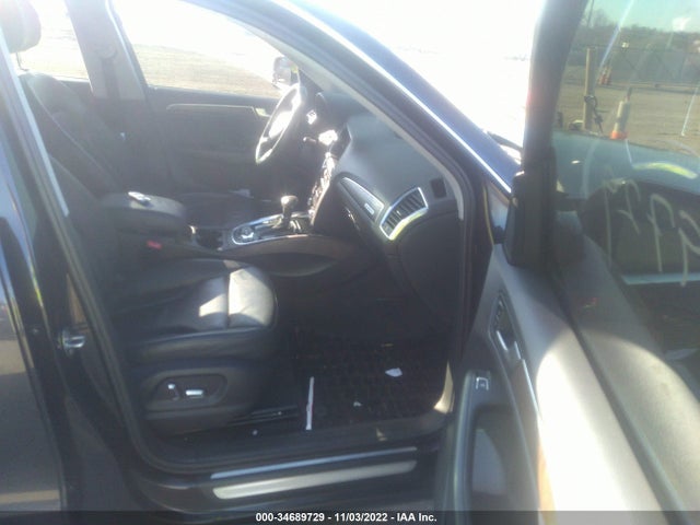WA1LFAFP9EA125824 Audi Q5 Premium Plus