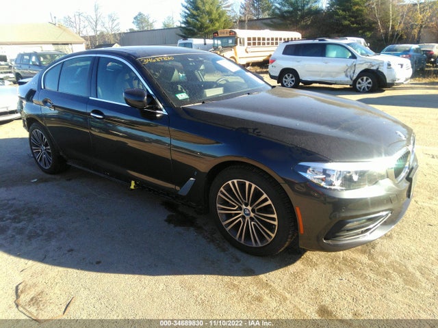 2018 BMW 5 Series, VIN: WBAJB1C56JB085151